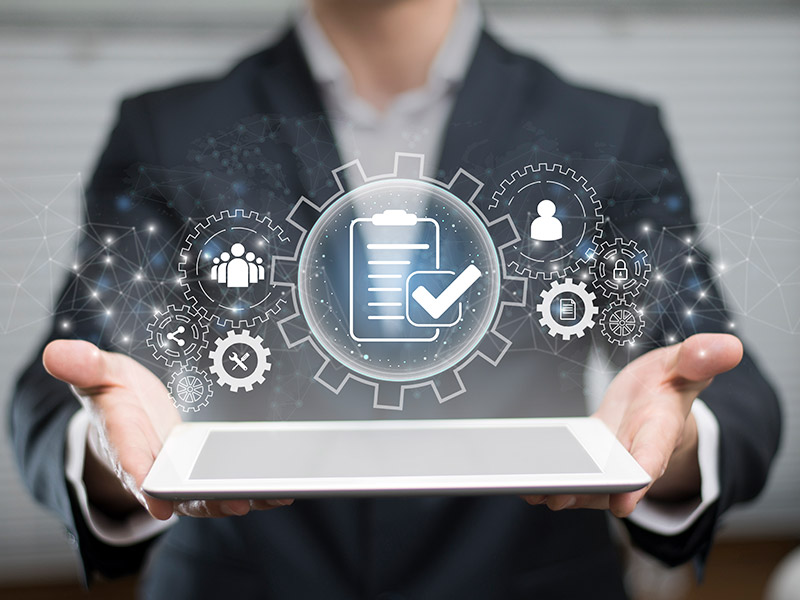 Plataformas de Gestión de Clientes<br />
